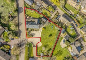 Banbury Road North Newington